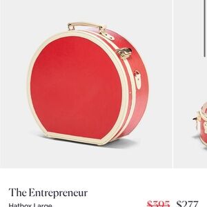 Red and Cream Circular Travel Bag